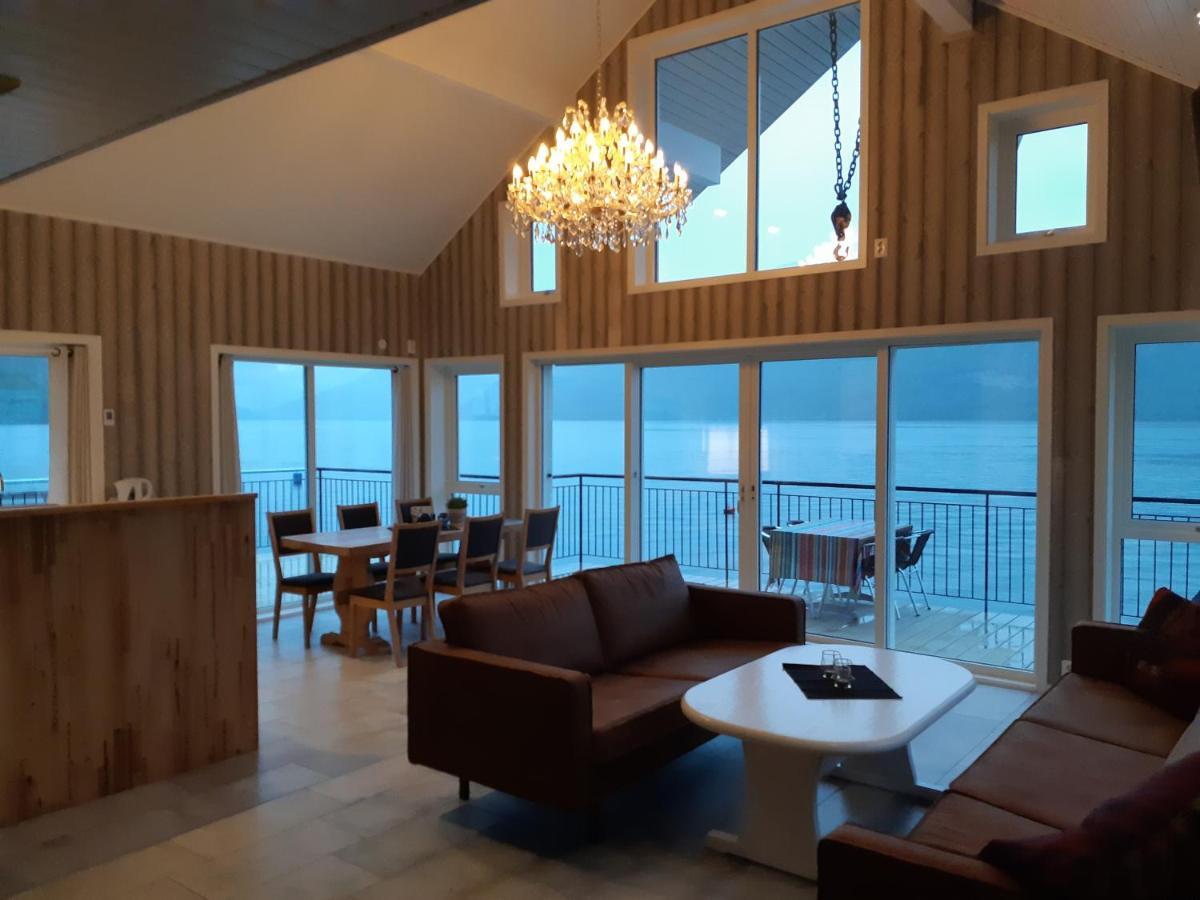 Stryn Fjord Lodge Faleide 130 Екстериор снимка